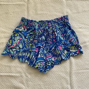 Lilly Pulitzer shorts.Size XS